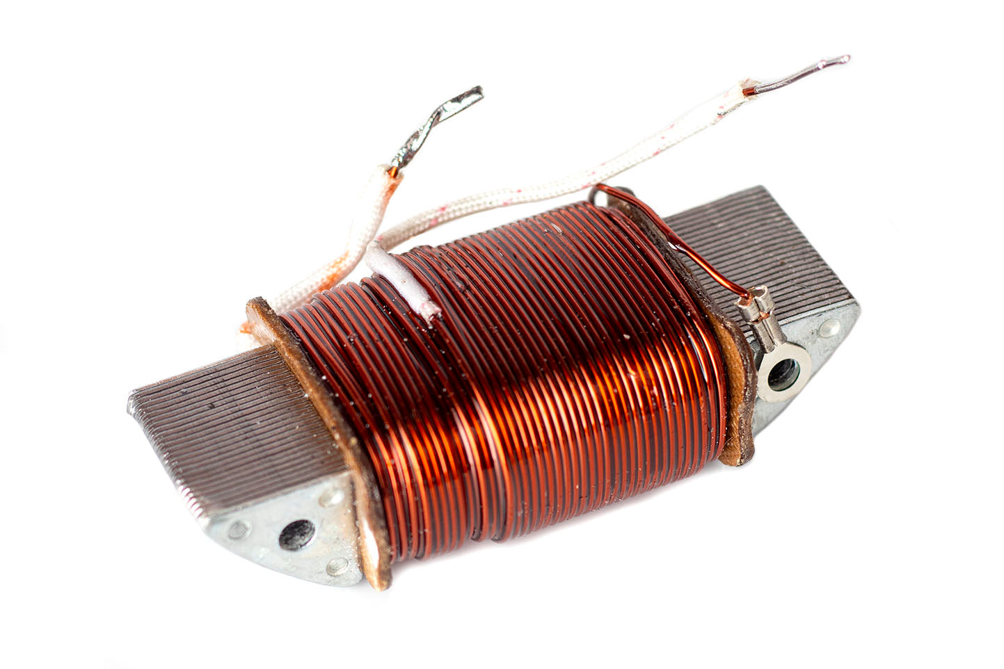 bobinas-de-luces 125cc (207-bob-luces-carga-dtk-125-175)