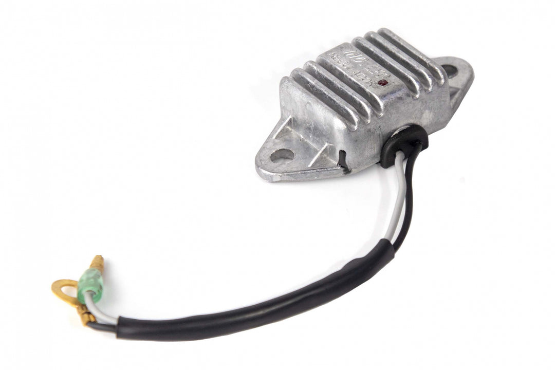 reguladores Suzuki (803-regulador-corriente-alterna-suzuki-6v-2-lineas)